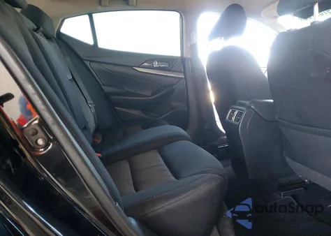 2016 Nissan Maxima 3.5S z USA, uszkodzony, nr VIN 1N4AA6AP0GC428634